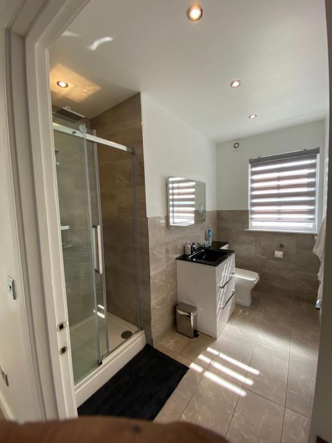 Apartment No 8 - Stay In Style In The Heart Of The Cathedral City. Truro Exterior photo
